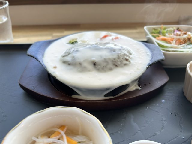 【柏崎グルメ】とろける 再び(チーズハンバーグの話です)
